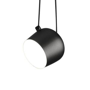 FLOS Aim small LED-Pendelleuchte Schwarz mit LED (2700K) +++ Rückläufer +++ bei lampenonline.de