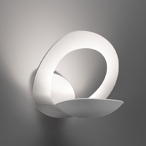 Pirce Parete von Artemide - Wandeuchten in vielen Größen und Varianten